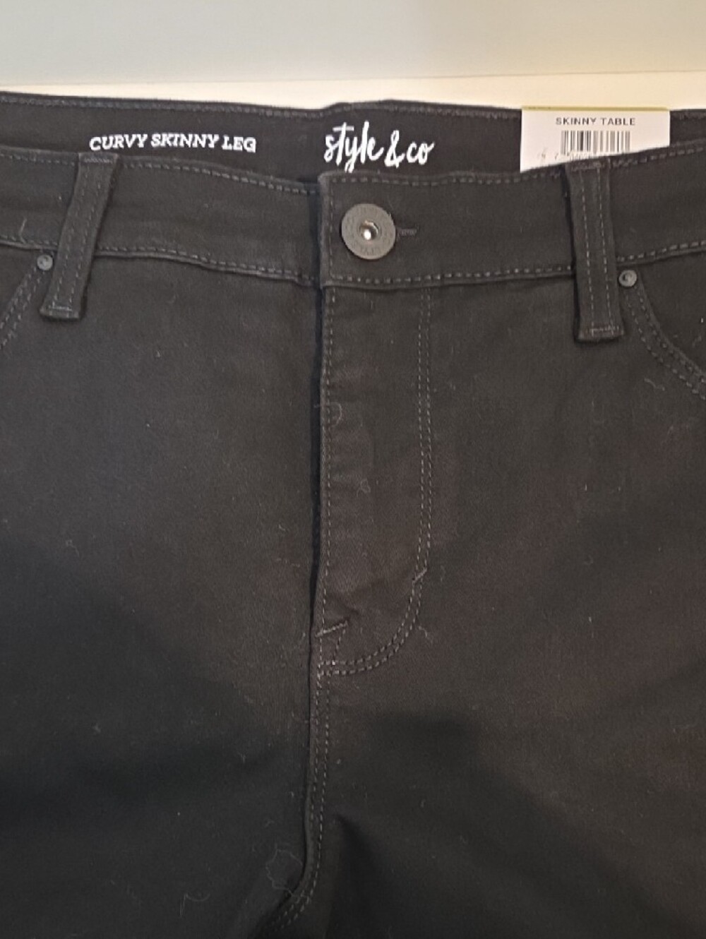 Style & Co. Black Skinny Jeans - Curvy Fit NWT Size 14S - Picture 3 of 9